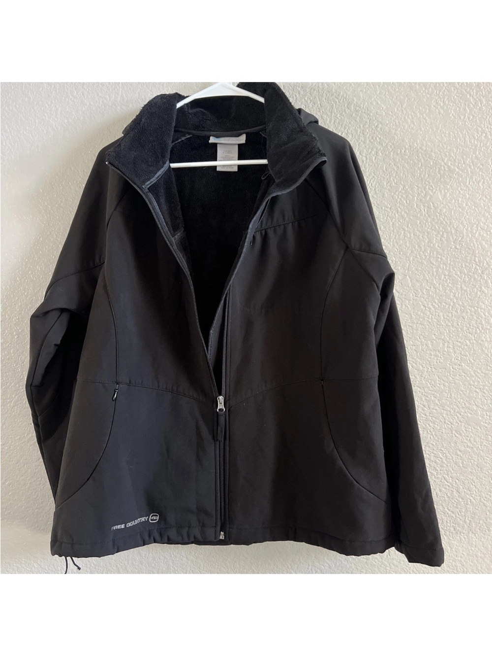 Free Country Women’s Black Zip-Up Jacket Size XL